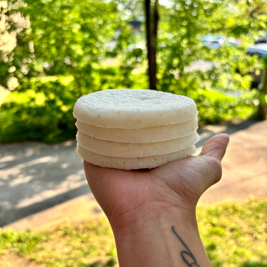 🌽 Arepas Parrilleras Tradición 🫓 (Paquete por 10 unidades)