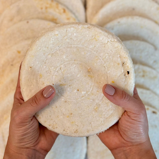 Paquete de arepas blancas tradicionales (Paquete x 5 unidades)